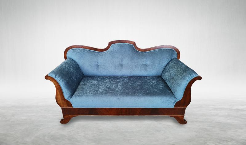 Sofa antik hellblau